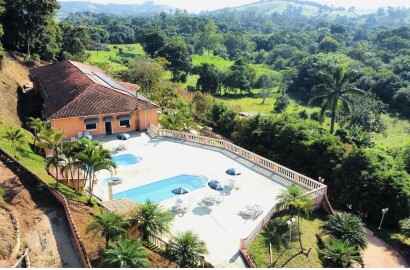 Lindo Hotel Fazenda para venda em Estiva MG.