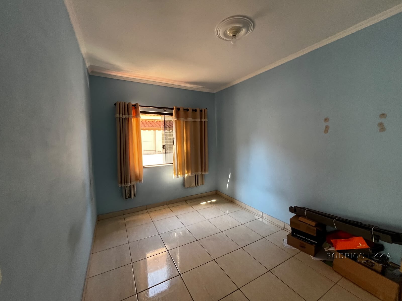 Casa para venda em São Lourenço - MG.