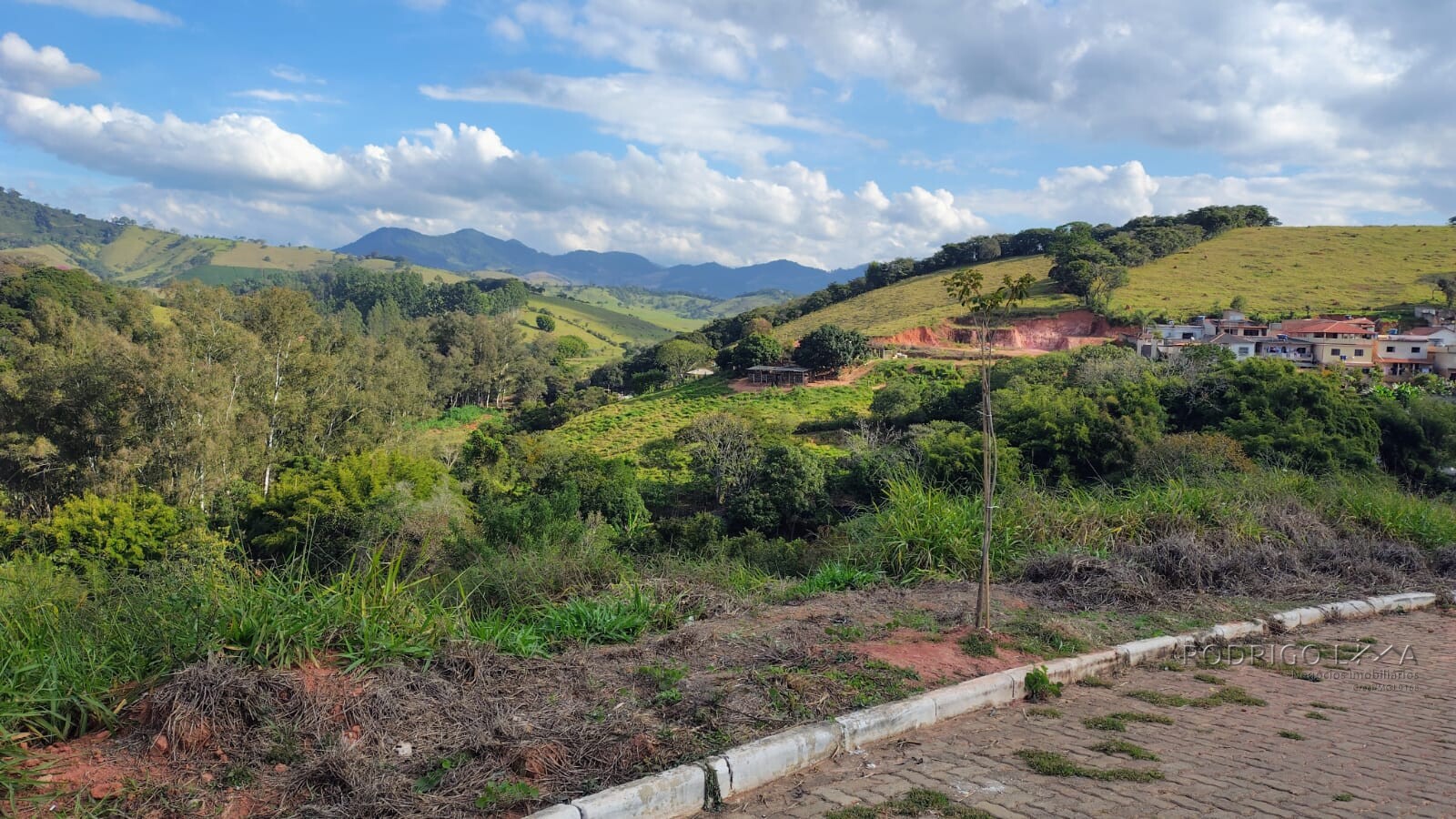 Lotes no Jardins da Mantiqueira para venda em Carmo de Minas MG