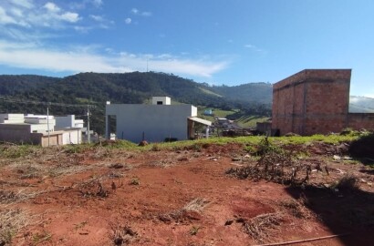 Lote para venda em São Lourenço MG