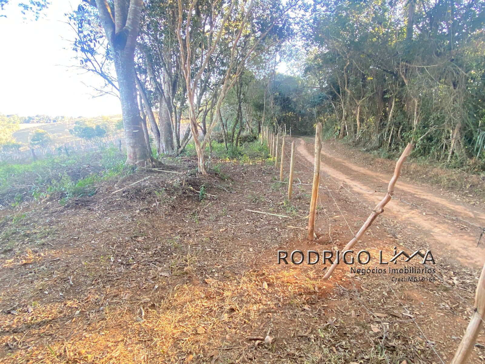 Área rural para venda há menos de 10 minutos de São Lourenço.