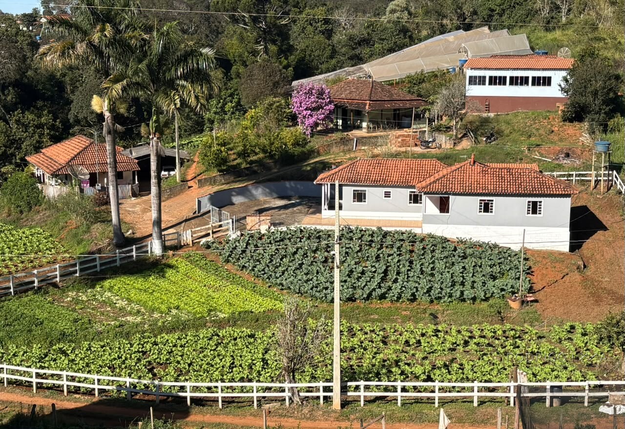 Chácara para venda próximo a São Lourenço - MG