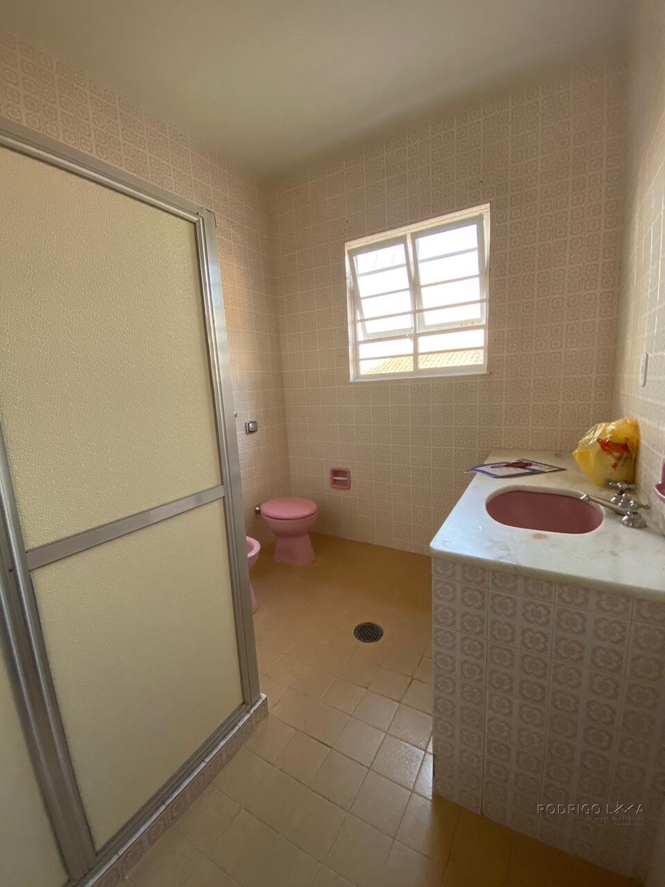 Casa para venda em São Lourenço MG.