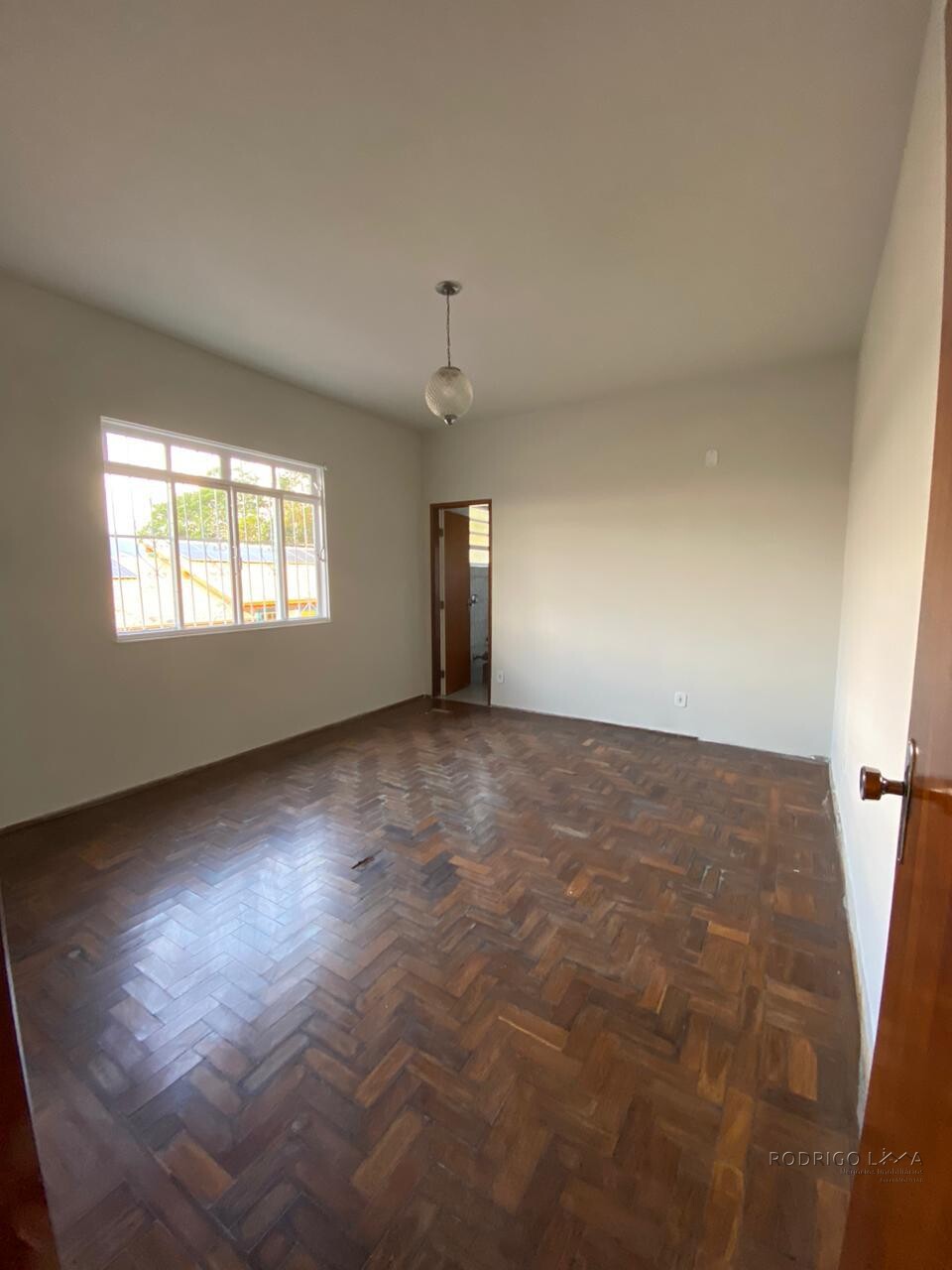 Casa para venda em São Lourenço MG.