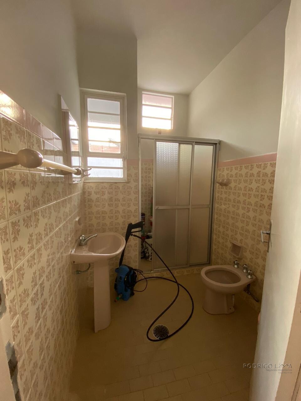 Casa para venda em São Lourenço MG.