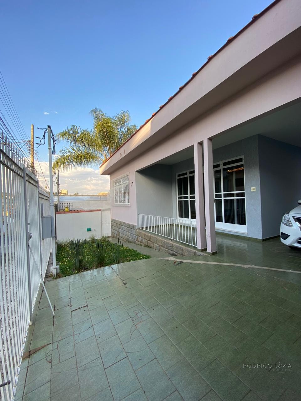 Casa para venda em São Lourenço MG.