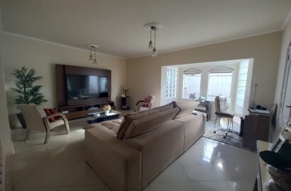 Casa para venda em São Lourenço MG