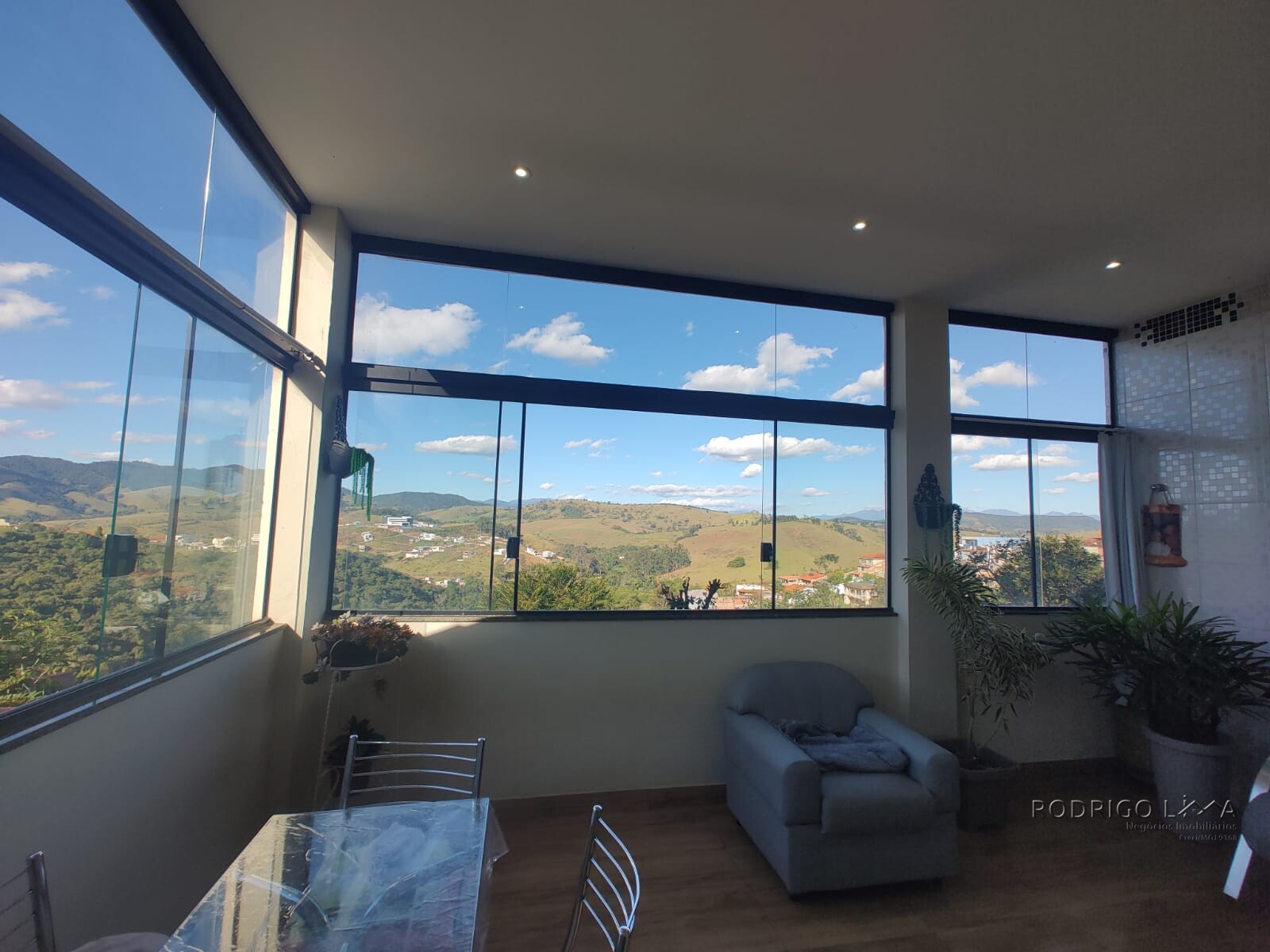 Casa para venda em São Lourenço MG