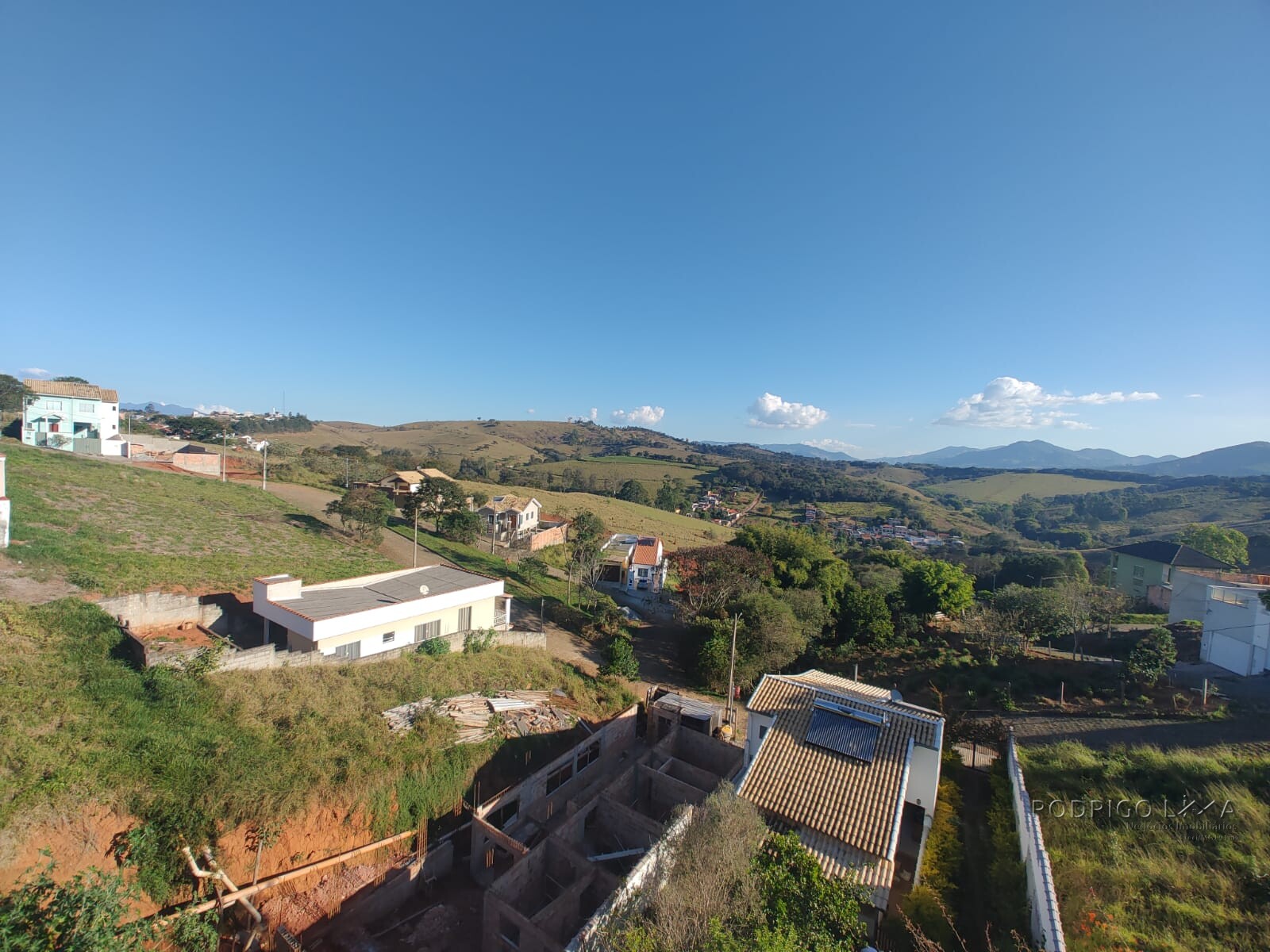 Casa para venda em bairro nobre de São Lourenço Mg