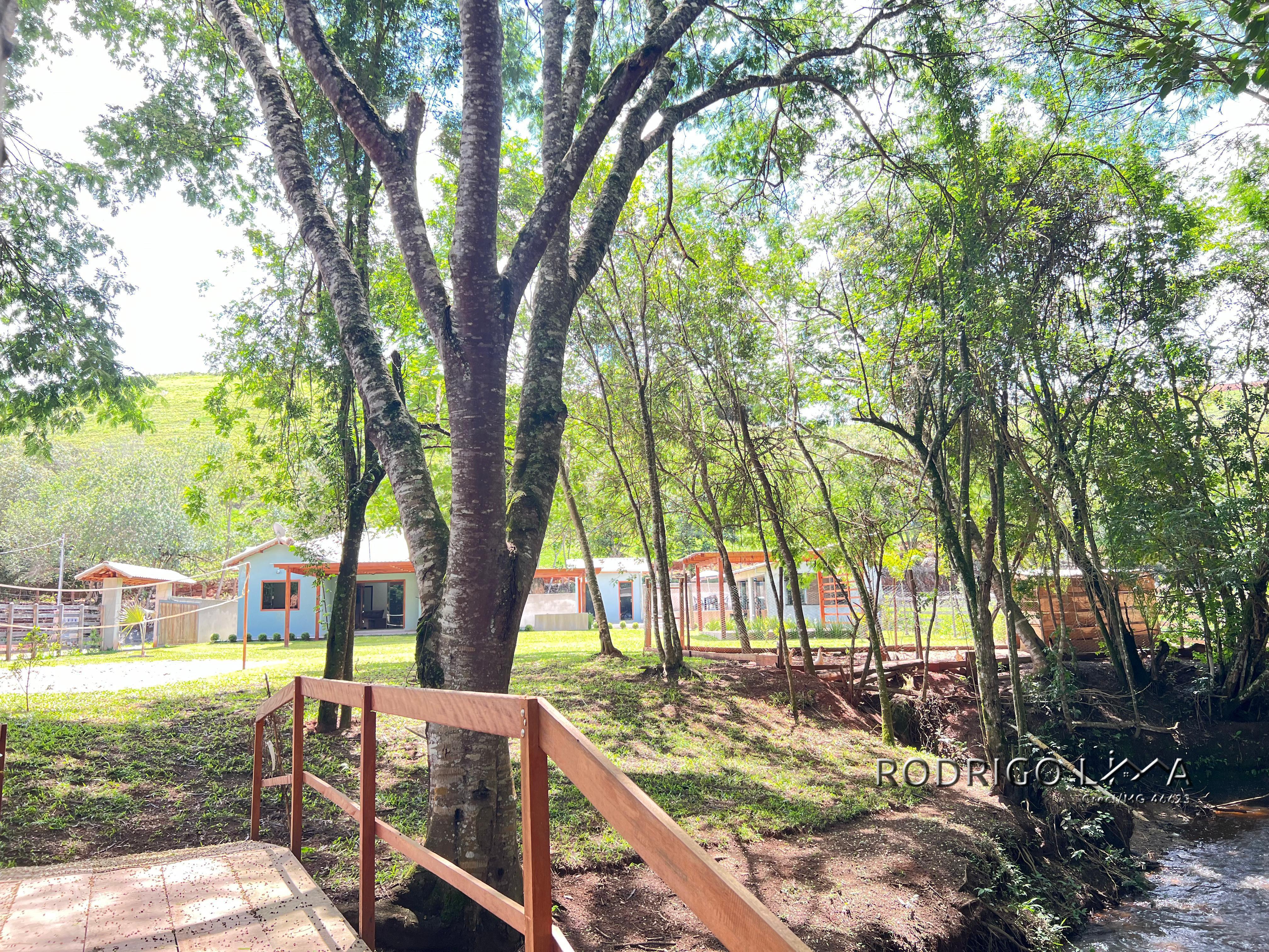 Chácara para locação próximo a São Lourenço - MG.