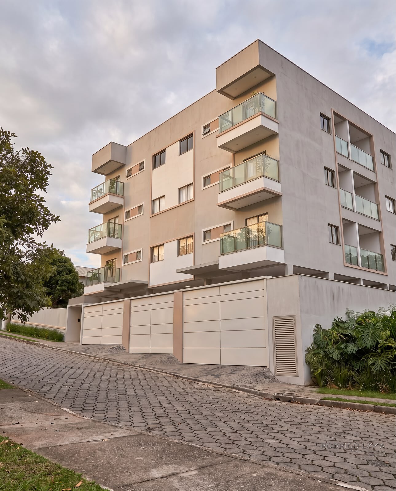 Studios Port Cristal para venda em São Lourenço MG